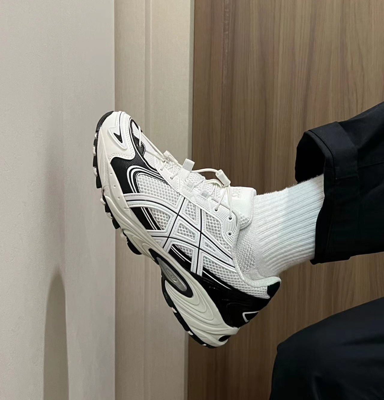 日本未発売 ASICS GEL-KAHANA TR V4 アシックス ジェル カハナ TR V4 ホワイト ブラック 1203A497-100 - 画像 (6)