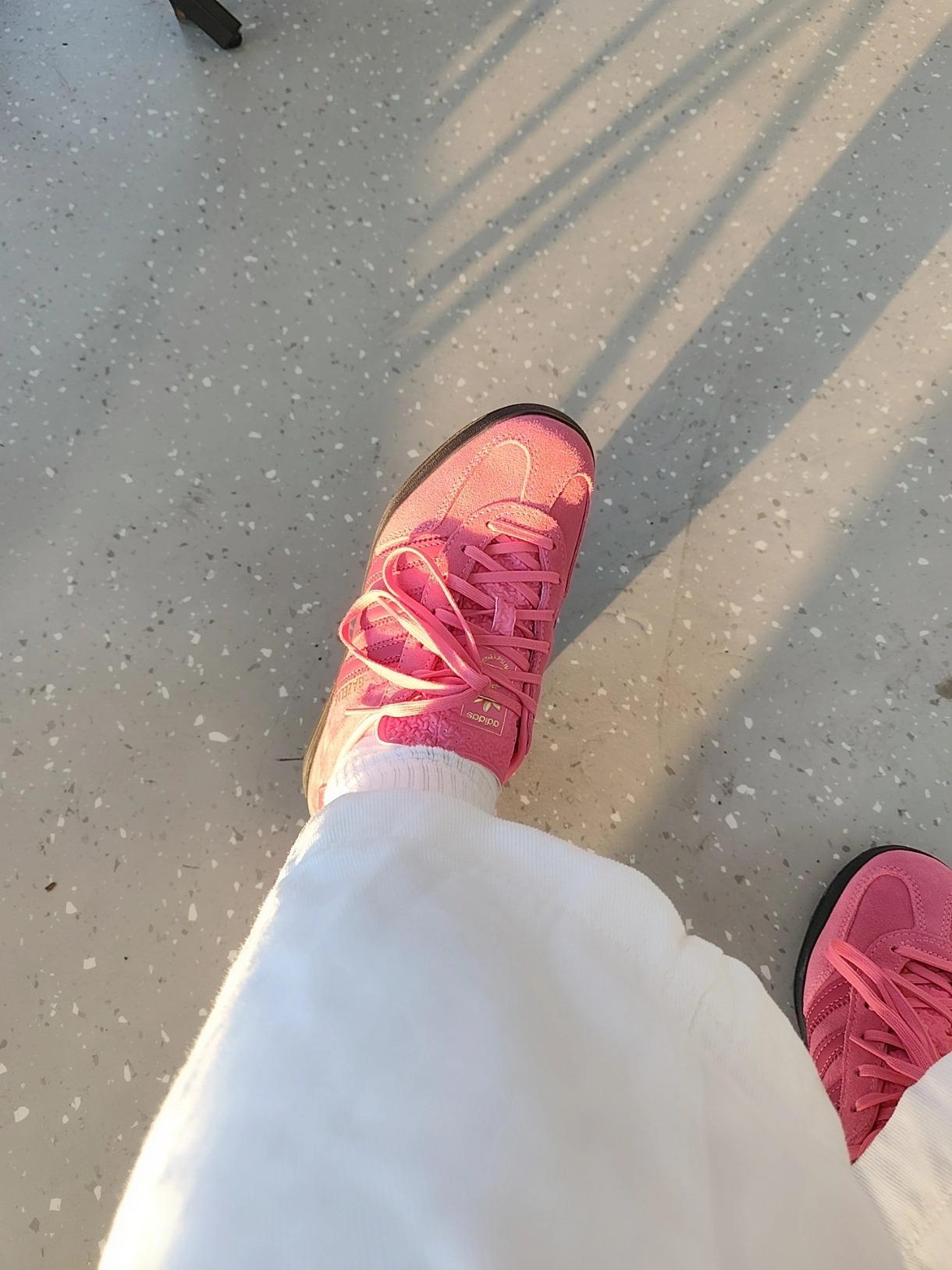 日本未入荷 アディダス ガゼル インドア ピンクフュージョン ワイルドパイン JI2585 - 画像 (3)